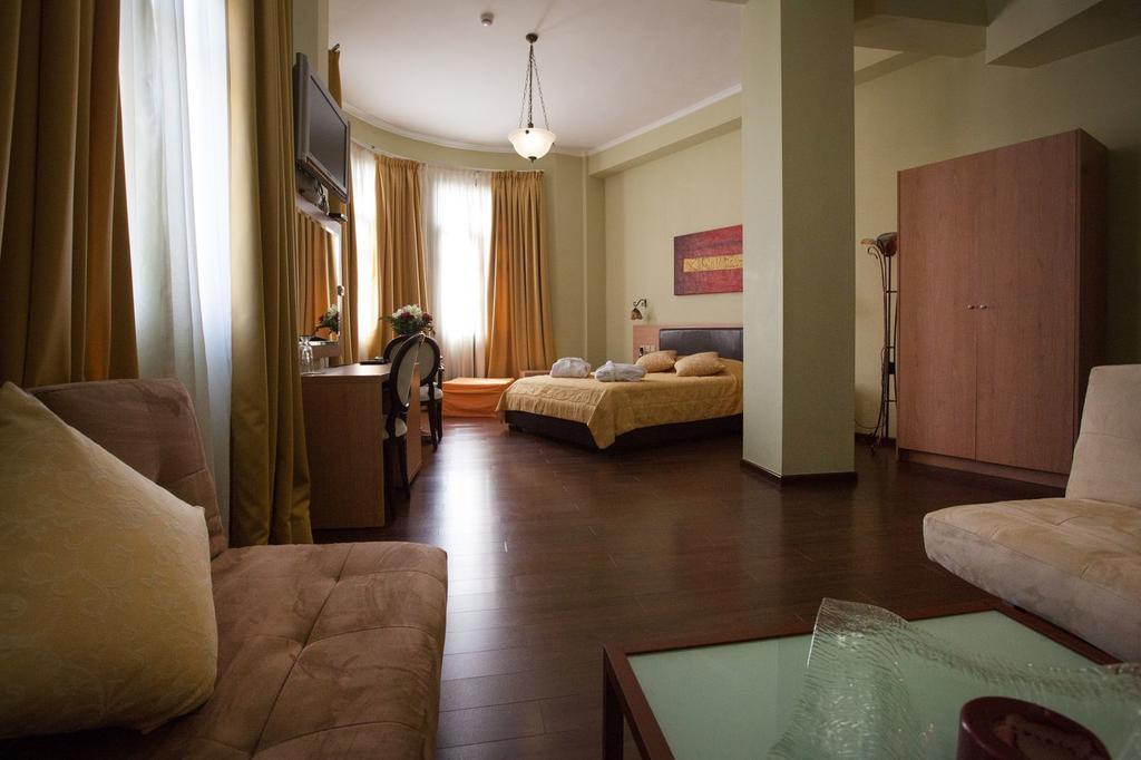 Ermionio Hotel Kozani Exterior photo