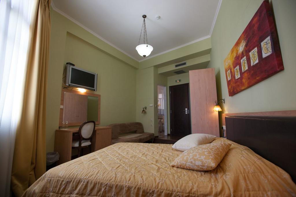 Ermionio Hotel Kozani Exterior photo